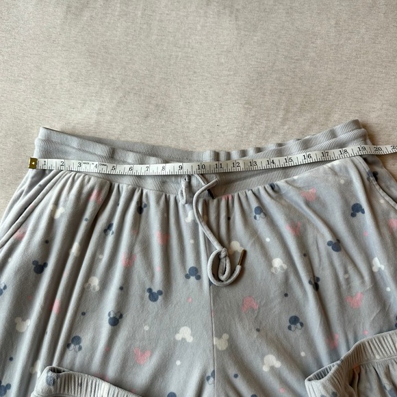 Disney Mickey Mouse Gray Fleece Pajama Set Top Pants XXL 2XL Plus Size Womens - Picture 8 of 8